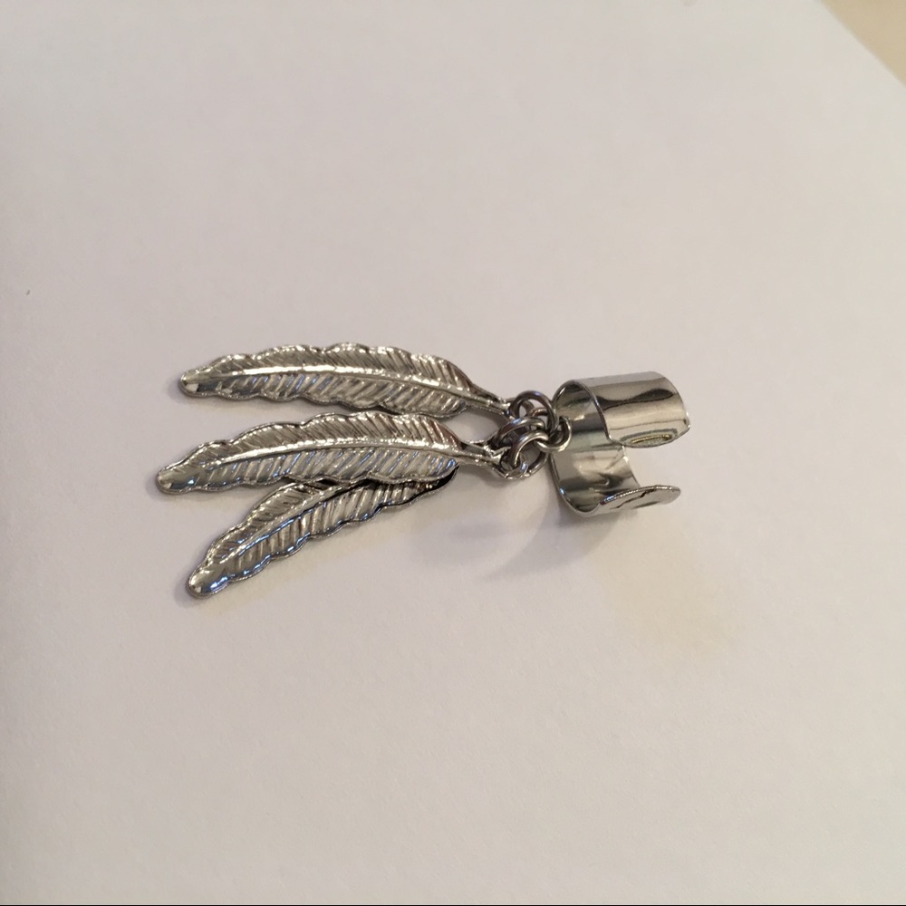 Feather Ear Cuff - Picture 2 of 3
